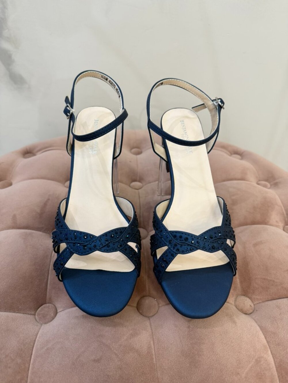 Touch Ups By Benjamin Walk Ivy Navy Shimmer Block Heels Rhinestone Size 10.5M